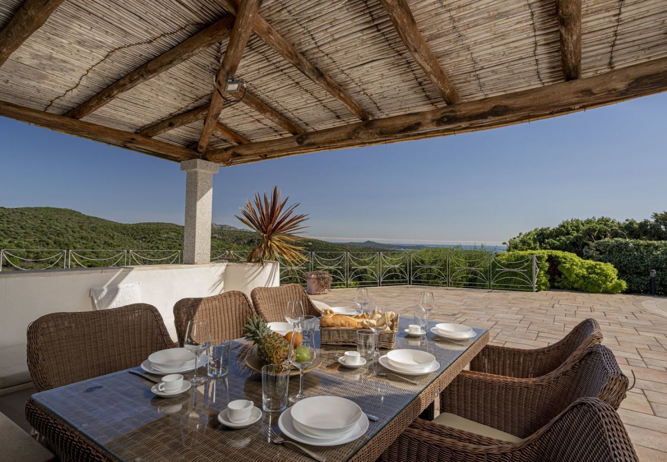 Villa in San Pantaleo - Villa Junia