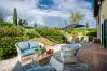Appartement à Monte San quirico - Donato, Farmhouse Apartment with Pool Appartement à Monte San quirico - Donato, Farmhouse Apartment with Pool