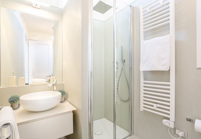 Appartement à Florence - Penthouse de luxe mis à jour avec ascenseur 3 chambres 3 salles de bains dans le centre