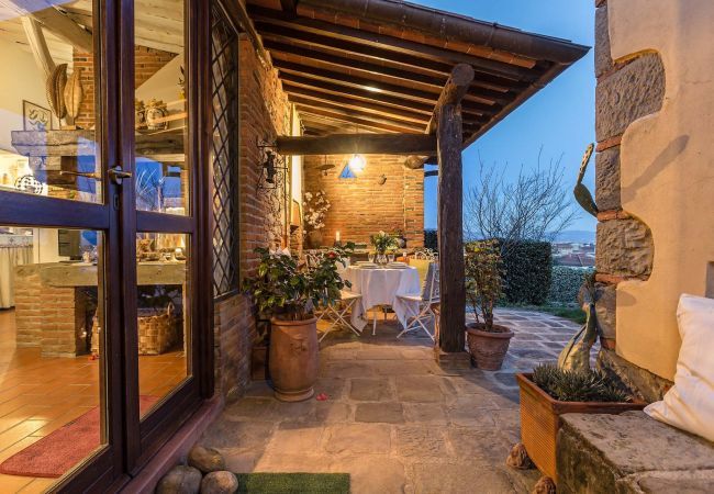 Villa à Uzzano - Rosyabate Cottage Villa à Uzzano - Rosyabate Cottage