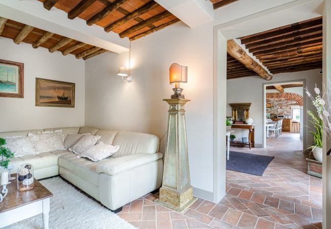 Villa à Monte San quirico - Villa sul Fiume Villa à Monte San quirico - Villa sul Fiume