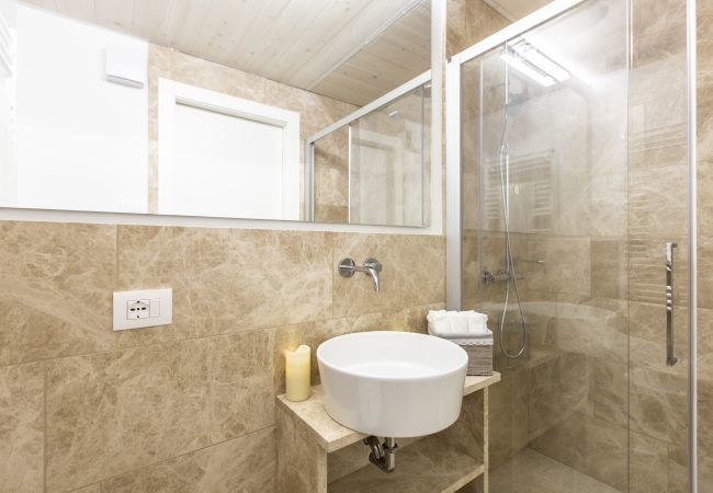 Appartement à Venezia - Elegant Fornasa Vecia Canal View R&R Appartement à Venezia - Elegant Fornasa Vecia Canal View R&R