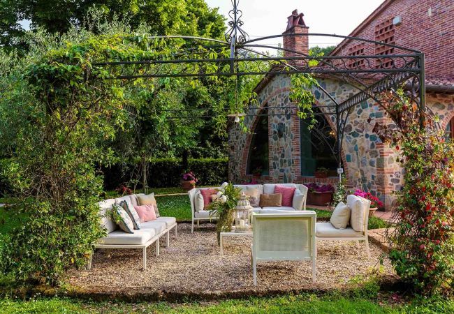 Villa à Orentano - Villa Medicea Villa à Orentano - Villa Medicea