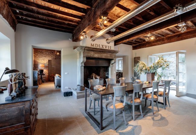 Villa à Pescaglia - PALAZZO GIUSTI: Understated Luxury with a Welcoming Ambience on the Hills of Lucca