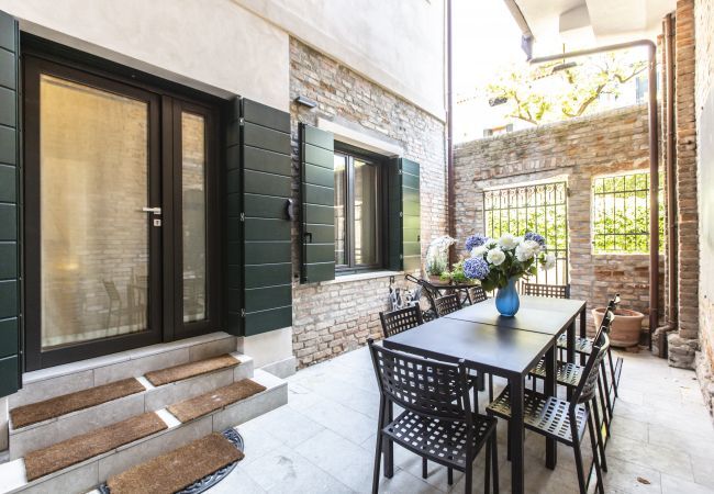 Maison à Venezia - Sant'Alvise Design Palace R&R Maison à Venezia - Sant'Alvise Design Palace R&R