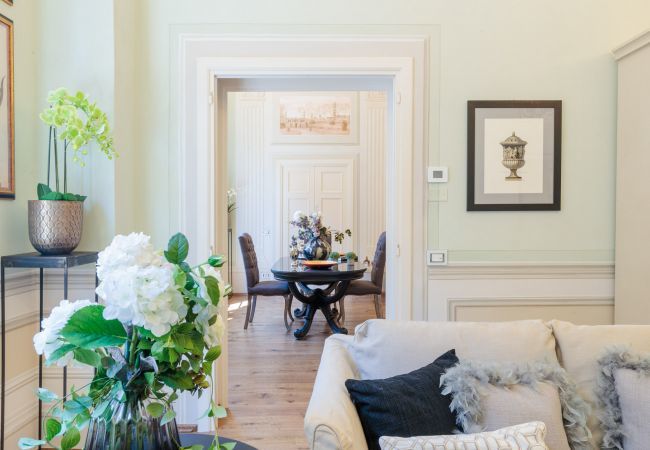 Appartement à Lucca - The Medieval Penthouse | 5 Bedrooms Appartement à Lucca - The Medieval Penthouse | 5 Bedrooms