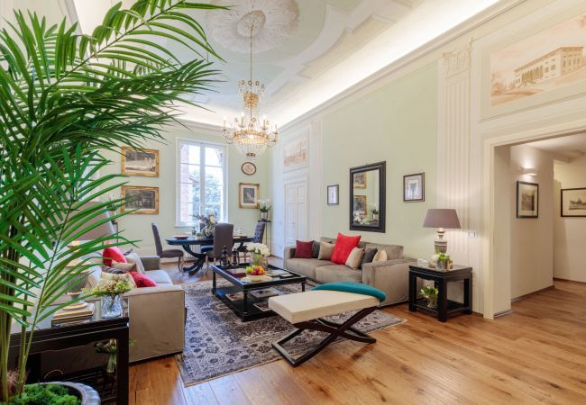 Appartement à Lucca - The Medieval Penthouse | 5 Bedrooms Appartement à Lucca - The Medieval Penthouse | 5 Bedrooms