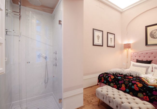 Appartement à Lucca - The Medieval Penthouse | 5 Bedrooms Appartement à Lucca - The Medieval Penthouse | 5 Bedrooms