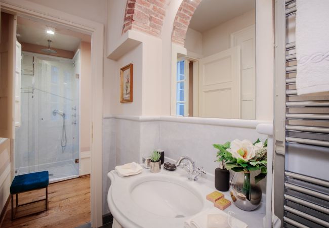 Appartement à Lucca - The Medieval Penthouse | 5 Bedrooms Appartement à Lucca - The Medieval Penthouse | 5 Bedrooms