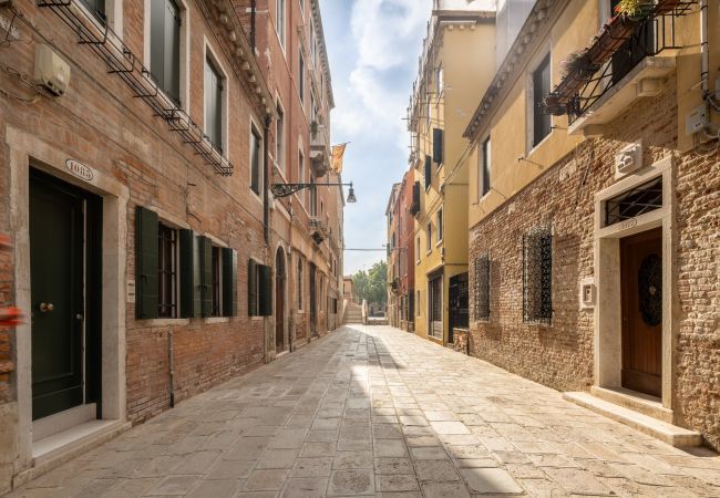 Appartement à Venezia - San Giacomo dall'Orio Garden Apartment R&R Appartement à Venezia - San Giacomo dall'Orio Garden Apartment R&R