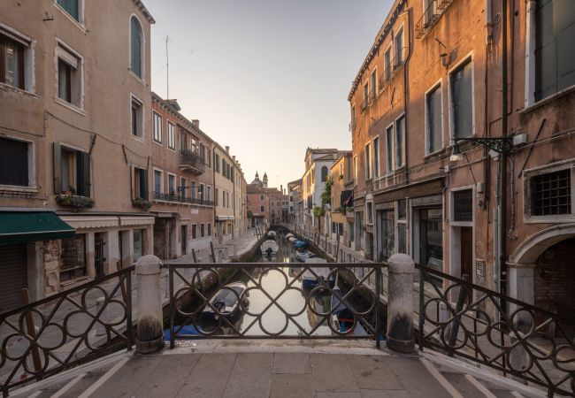 Appartement à Dorsoduro - Accademia Cozy Apartment R&R Appartement à Dorsoduro - Accademia Cozy Apartment R&R