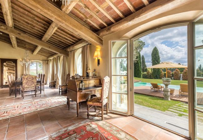 Villa à Lucques - Villa Petra - Luxury Wine Estate Villa Framed Among Lucca' Hills