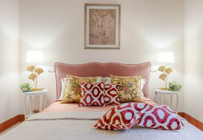 Appartement à Lucca - The Silk Thread, the luxury 3 bedrooms apartment Appartement à Lucca - The Silk Thread, the luxury 3 bedrooms apartment