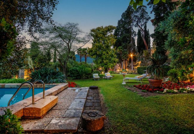 Villa à Cetona - Rocca di Cetona - a Medieval Castle Villa à Cetona - Rocca di Cetona - a Medieval Castle