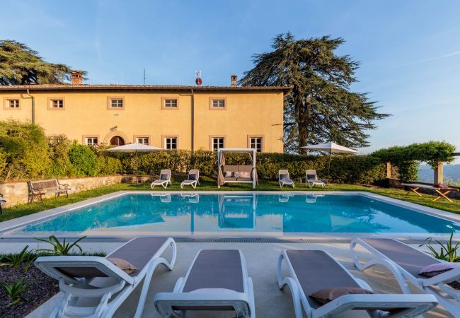 Villa à Lucques - VILLA BORBONE in Pieve Santo Stefano, a Luxury Renaissance Panoramic 9 Bedrooms Retreat Villa with Private Pool 