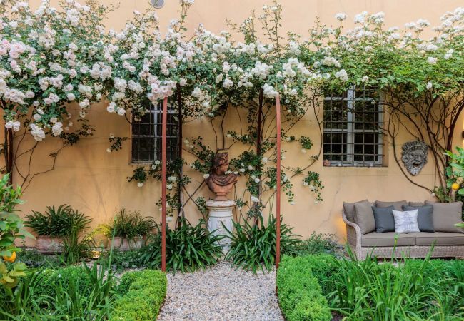 Appartement à Lucca - Casa Vanny, an Apartment with Private Garden Appartement à Lucca - Casa Vanny, an Apartment with Private Garden