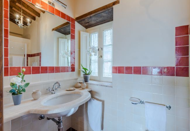 Villa à Lucca - Tuscan Fizz Villa, a Vineyards Retreat Villa à Lucca - Tuscan Fizz Villa, a Vineyards Retreat