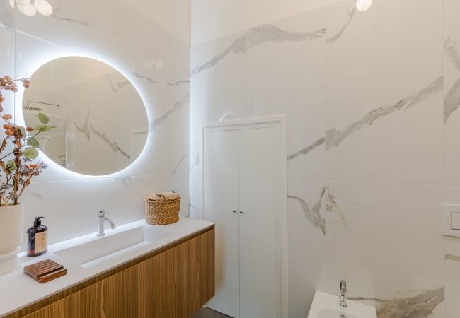 Appartement à Lucca - Casa Lazzaro, Contemporary Ground Floor Apartment Appartement à Lucca - Casa Lazzaro, Contemporary Ground Floor Apartment