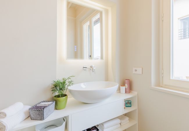 Appartement à Lucca - Casa Grey, Contemporary Penthouse Appartement à Lucca - Casa Grey, Contemporary Penthouse