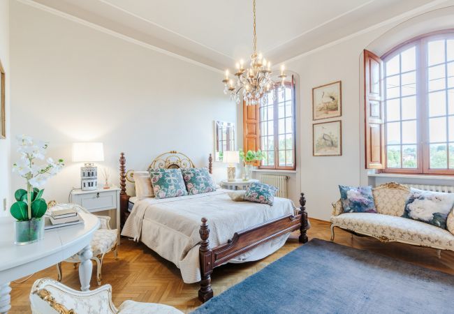 Villa à Monte San quirico - Villa Cesare, Convenient and Smart Villa à Monte San quirico - Villa Cesare, Convenient and Smart