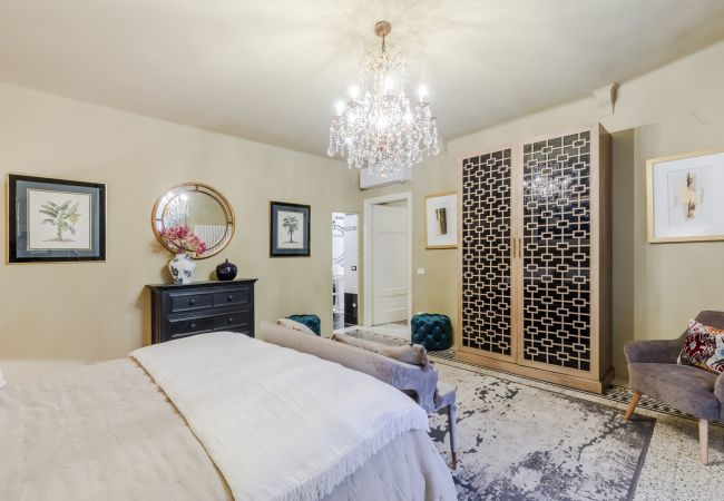 Appartement à Lucca - Vissi D'Arte, an Apartment with Garden Appartement à Lucca - Vissi D'Arte, an Apartment with Garden