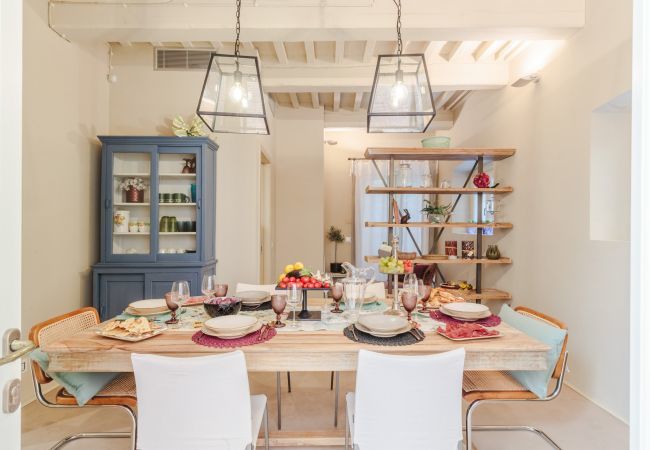 Appartement à Lucca - Vissi D'Arte, an Apartment with Garden Appartement à Lucca - Vissi D'Arte, an Apartment with Garden