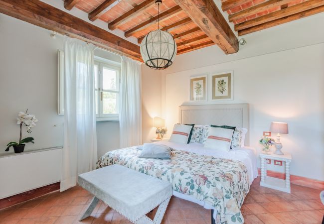 Appartement à Monte San quirico - Elisa Farmhouse Apartment in Wine Resort Appartement à Monte San quirico - Elisa Farmhouse Apartment in Wine Resort