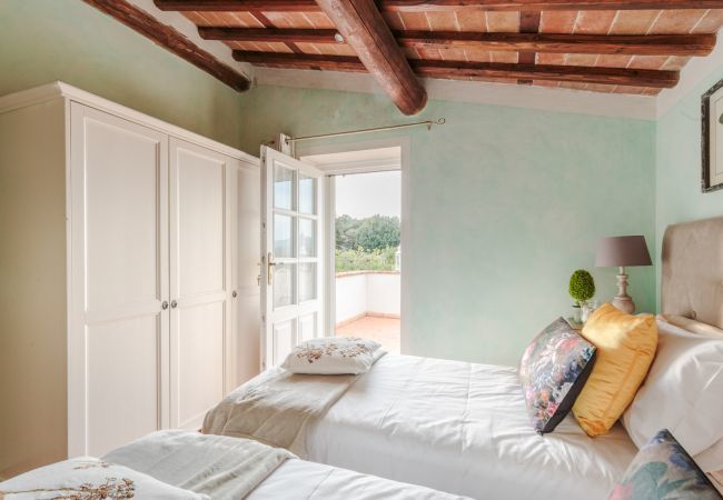 Villa à Chiatri - Rondini Farmhouse Villa à Chiatri - Rondini Farmhouse