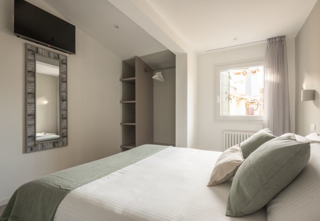 Appartement à Venezia - Sant'Aponal Cozy Apartment with Terrace R&R Appartement à Venezia - Sant'Aponal Cozy Apartment with Terrace R&R