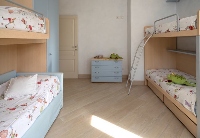 Villa à Bardolino - VILLA INFINITY Villa à Bardolino - VILLA INFINITY