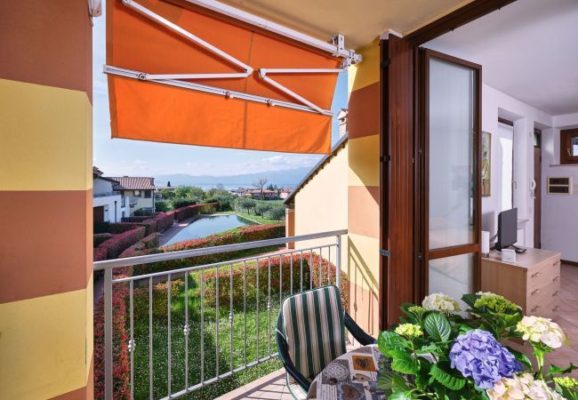 Appartement à Lazise -  Regarda - appartement Miralago 2 avec piscine, vue sur le lac, acceptant les animaux de compagnie.