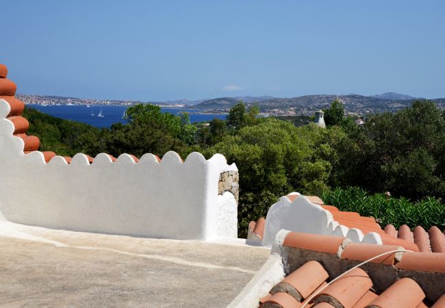Villa à Palau - Villa Ibiscus - Maison traditionnelle de Porto Raphael avec vue mer