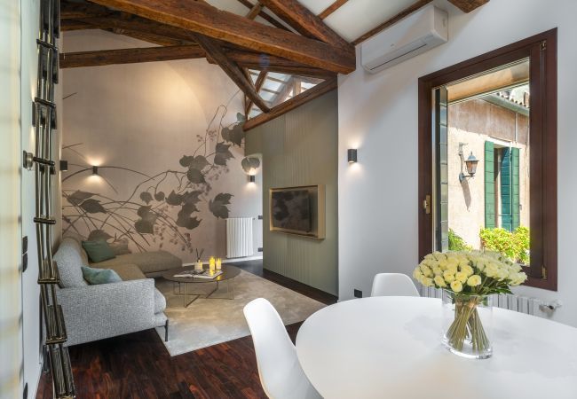 Appartement à Venezia - San Barnaba Palace - Apartment with Terrace R&R Appartement à Venezia - San Barnaba Palace - Apartment with Terrace R&R