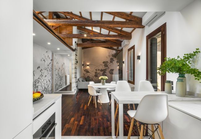 Appartement à Venezia - San Barnaba Palace - Apartment with Terrace R&R Appartement à Venezia - San Barnaba Palace - Apartment with Terrace R&R