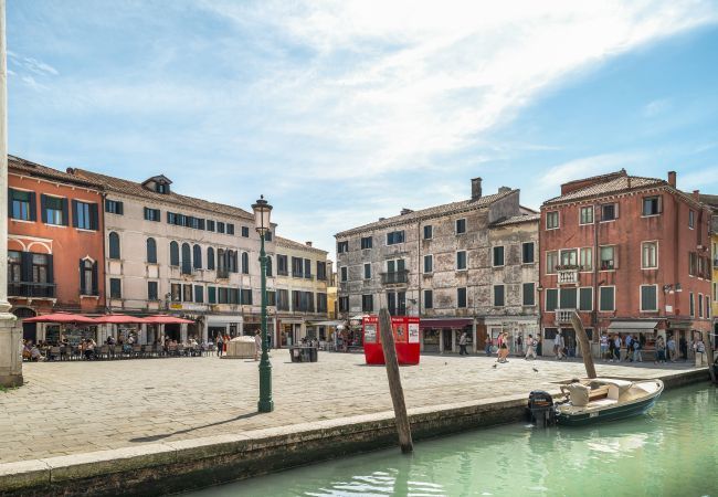 Appartement à Venezia - San Barnaba Palace - Apartment with Terrace R&R Appartement à Venezia - San Barnaba Palace - Apartment with Terrace R&R