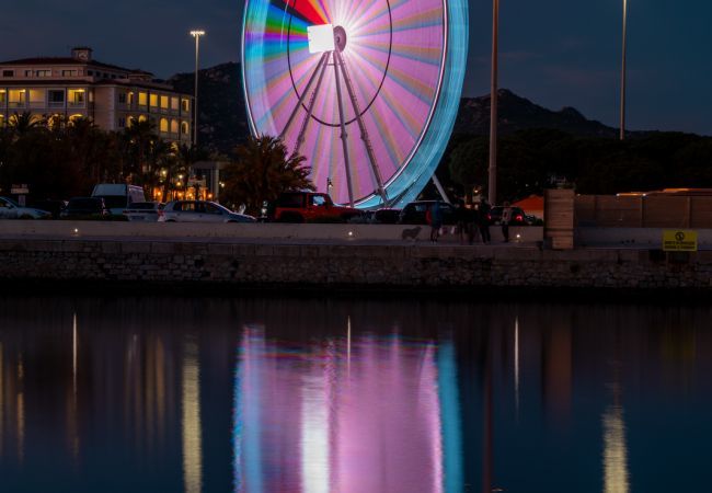 Appartement à Olbia - The Fleur Studio Suite Appartement à Olbia - The Fleur Studio Suite