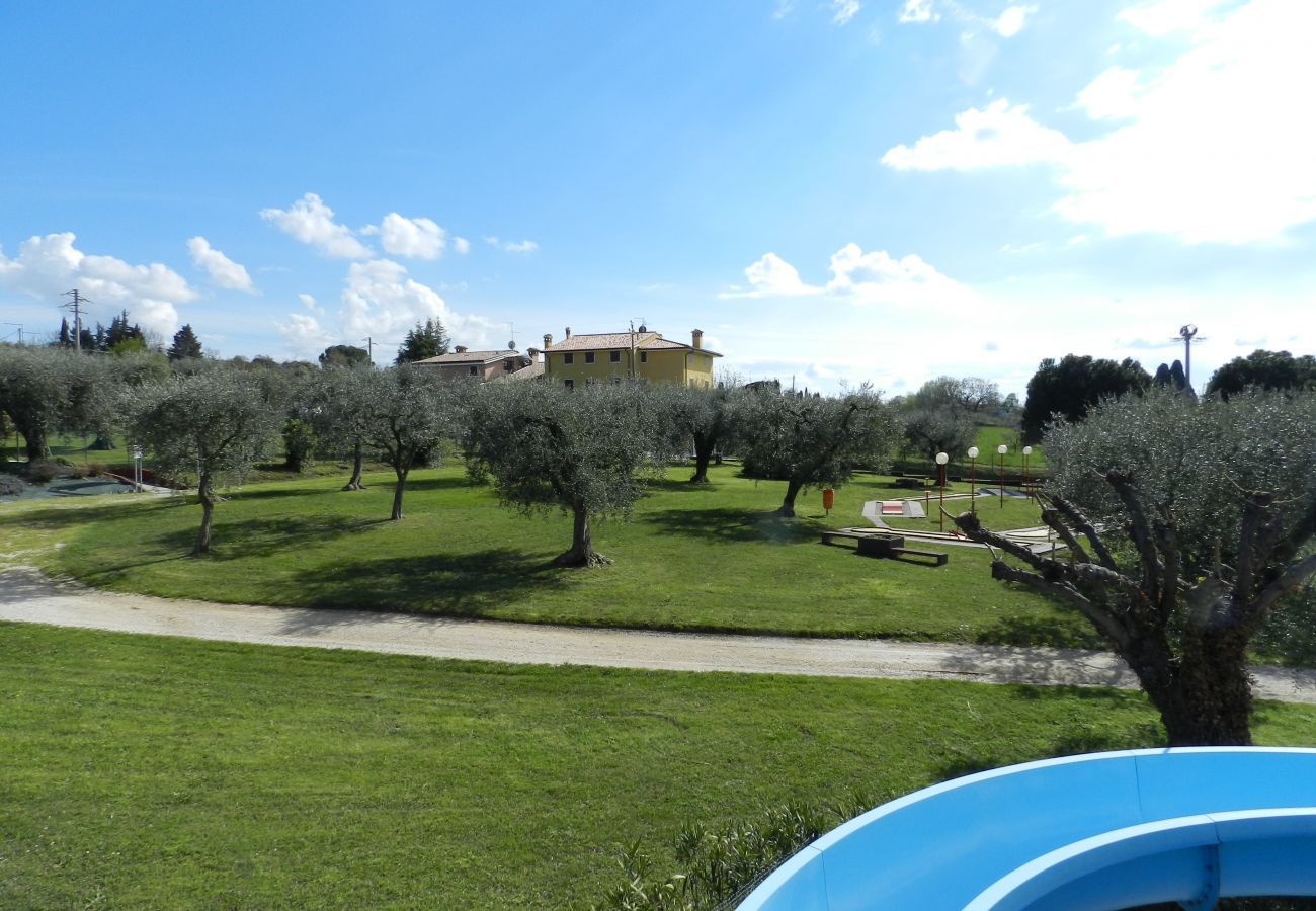 Appartement à Lazise - Regarda – apartment Rosa Baccarat 5 with free entrance to camping and beach