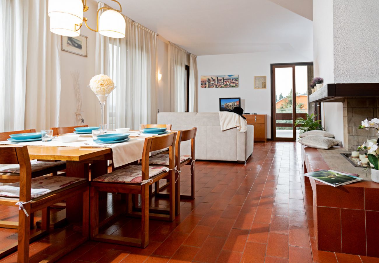 Villa à Lazise - Regarda - Villa Valesana, 3 chambres, 2 toilette, wifi, piscine