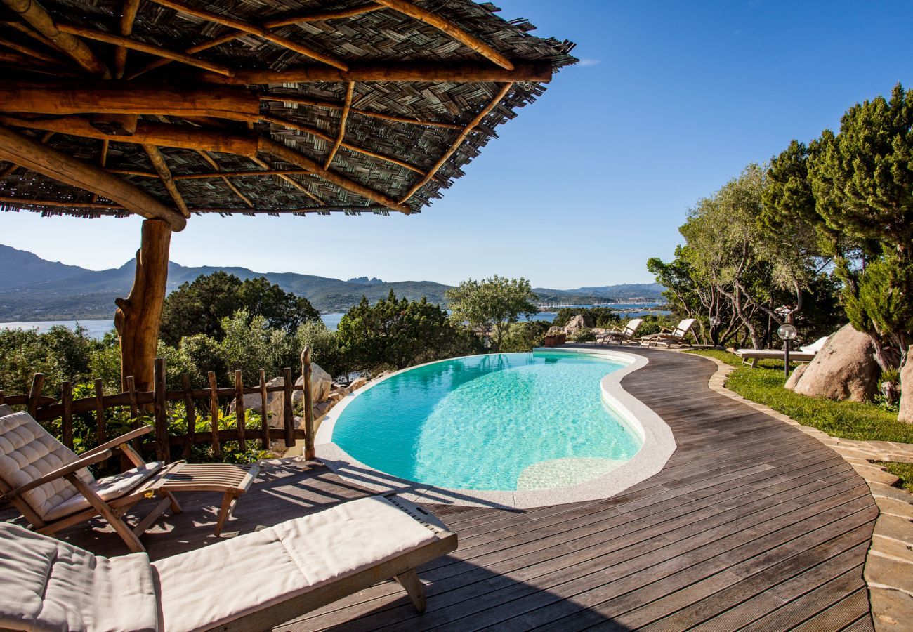 Villa à Porto Rotondo - Villa Sa Jaga - piscine à débordement face au coucher du soleil, Porto Rotondo