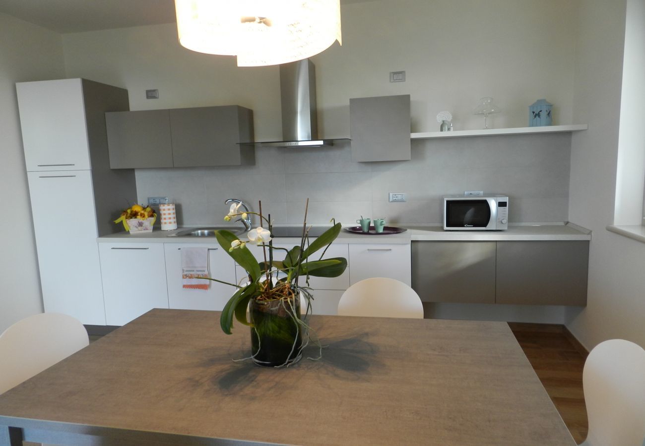 Villa à Bardolino - Regarda - Villa Alba à Bardolino avec vue sur le lac, jardin privé et wifi