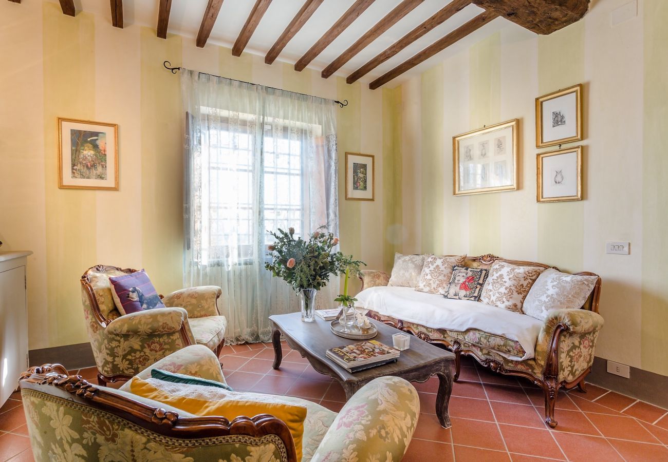 Villa à Lucques -  Ferme panoramique de 4 chambres avec piscine privée à Lucca près du centre ville