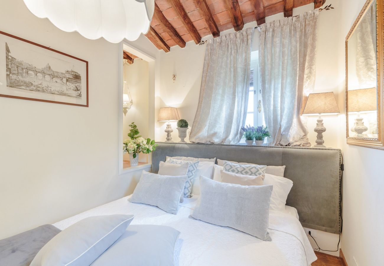 Villa à Pieve di Compito - A secret sweet idyllic retreat for 2 couples with private pool & air conditionin