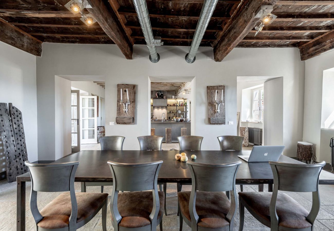 Villa à Pescaglia - PALAZZO GIUSTI: Understated Luxury with a Welcoming Ambience on the Hills of Lucca