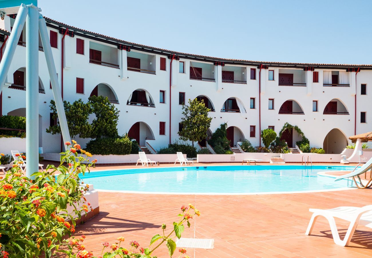 Appartement à Baia Sardinia - Rotonda Cottage 33 - appartement moderne avec piscine à Baja Sardinia