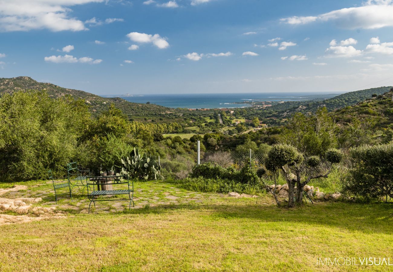 Villa à Golfo Aranci - Villa Relais - retraite de campagne exclusive avec piscine vue mer