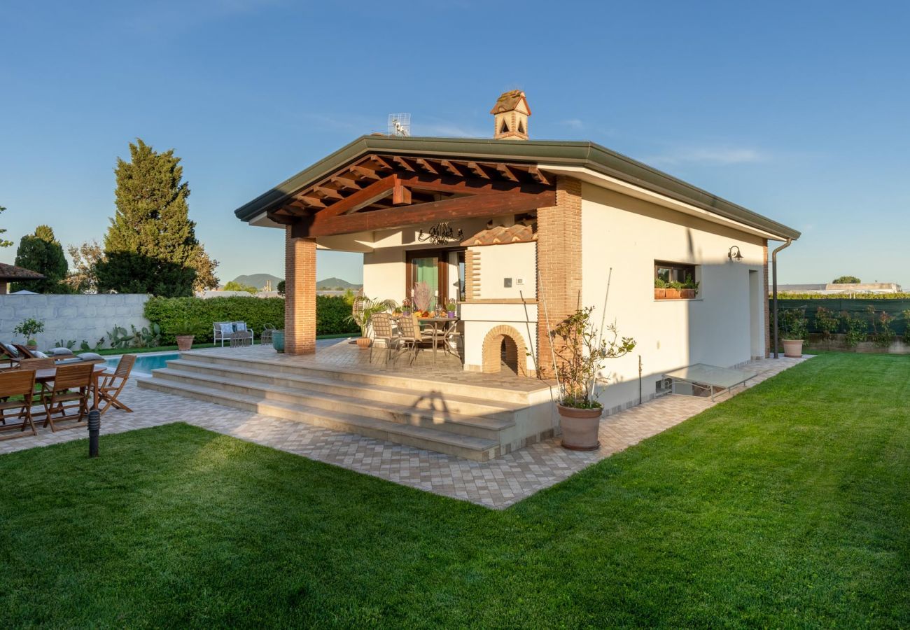 Villa à Viareggio - The Luxury Beach Villa with shared Swimming Pool, between Viareggio and Torre del Lago Puccini