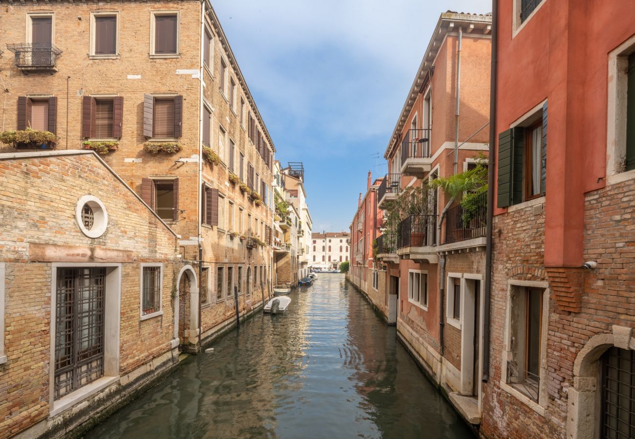 Appartement à Venise - San Giacomo Dall'Orio Garden Apartment R&R