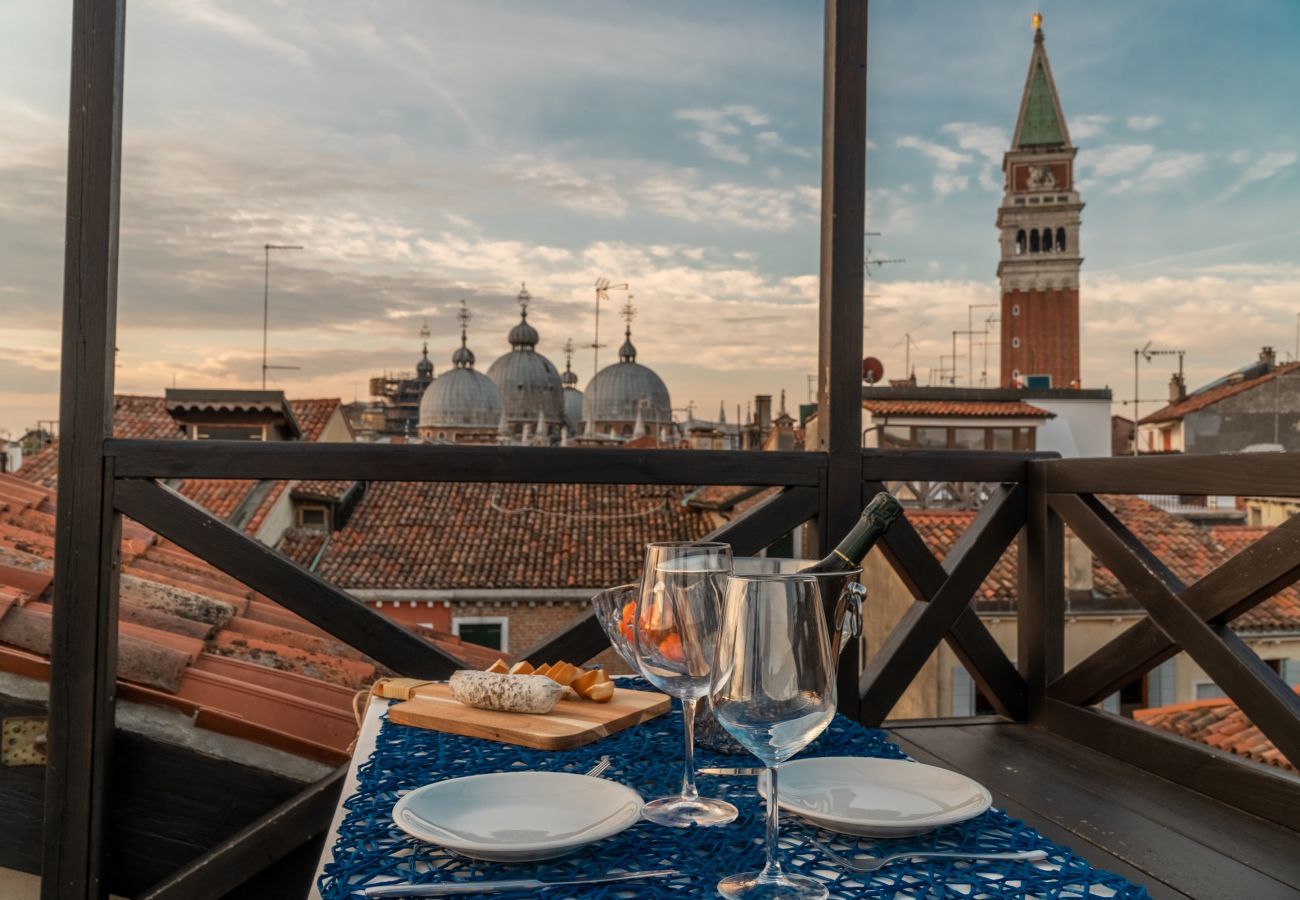 Appartement à Venise - San Marco Terrace View Apartment R&R