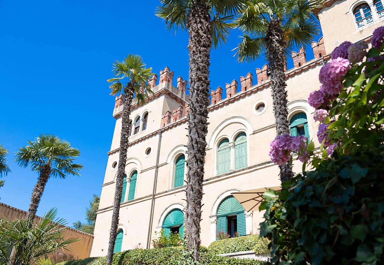 Appartement à Lazise - Regarda - Apartment Pergolana 11 on the lake with botanical garden and pool