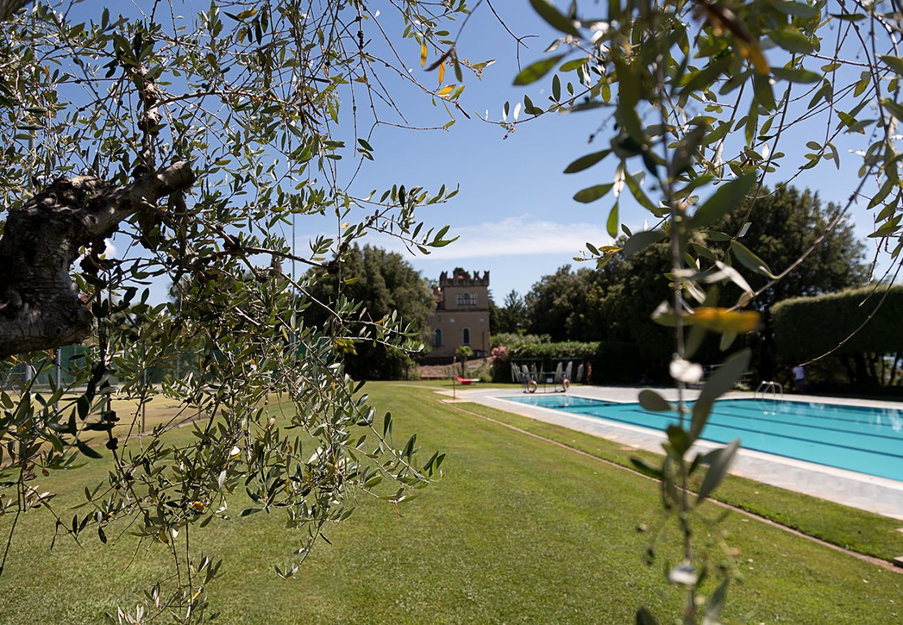 Appartement à Lazise - Regarda - Apartment Pergolana 11 on the lake with botanical garden and pool